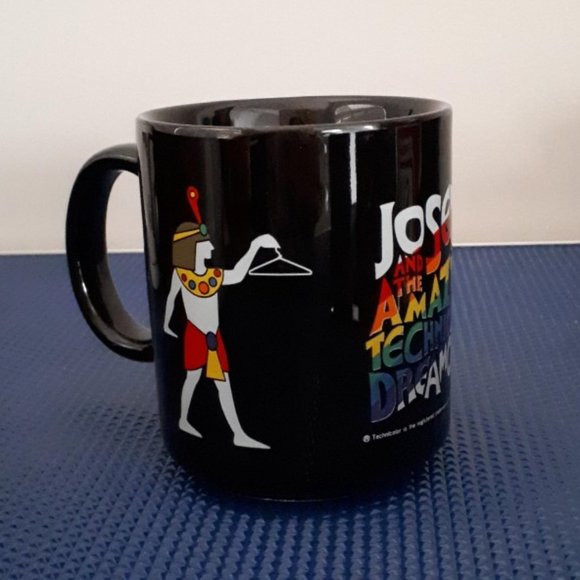 ** SOLD ** (A) Broadway Lover Mugs - Set of 5 - Picture 11 of 12